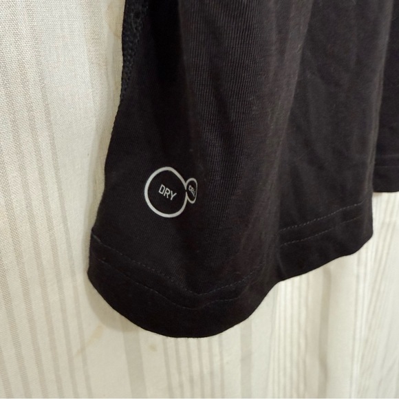 NWT PUMA DryCELL Workout Tank - Picture 4 of 9